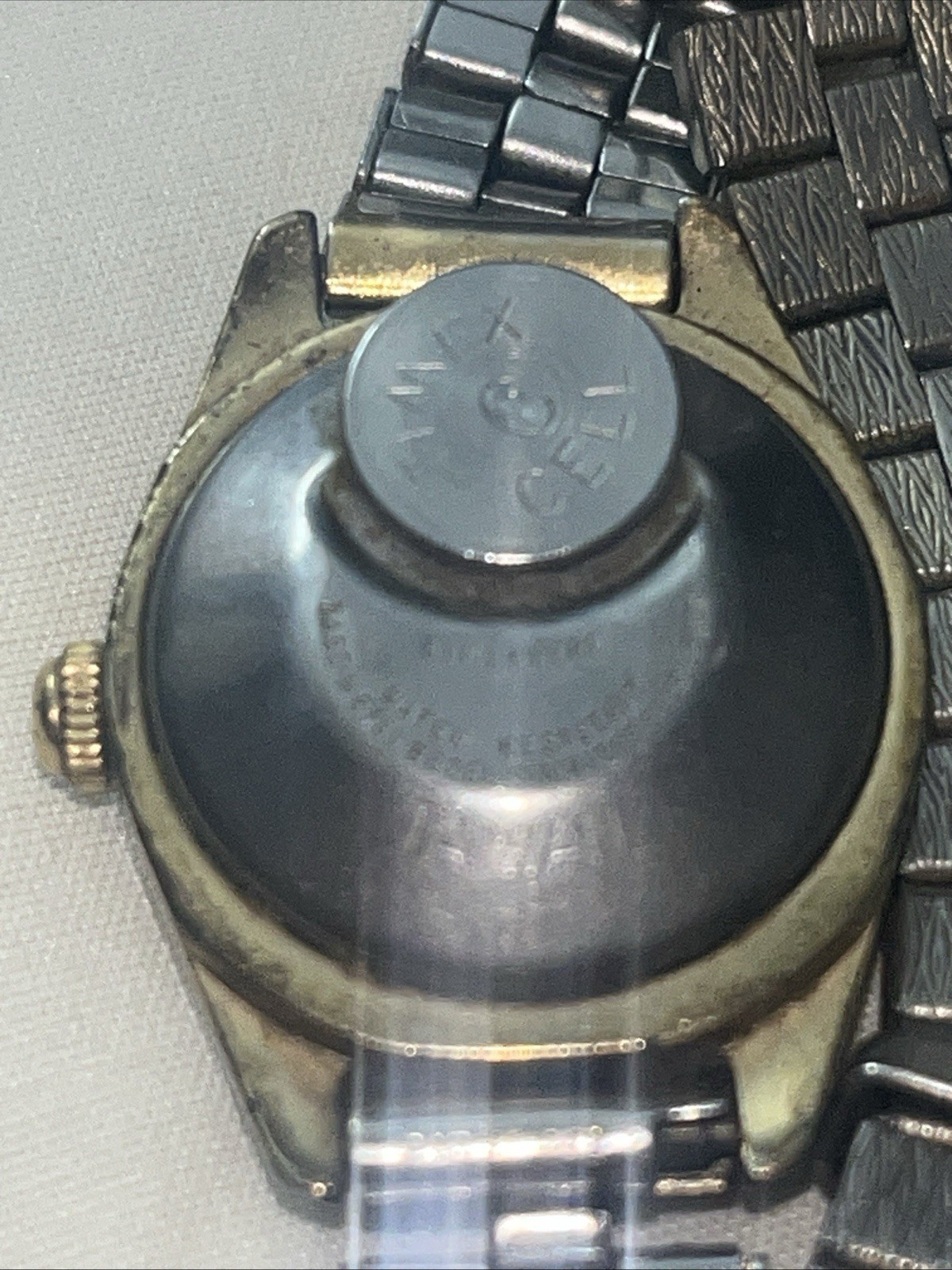 Vintage Timex Electric Ladies Watch Analog Gold Tone Wrist Tested Needs Battery