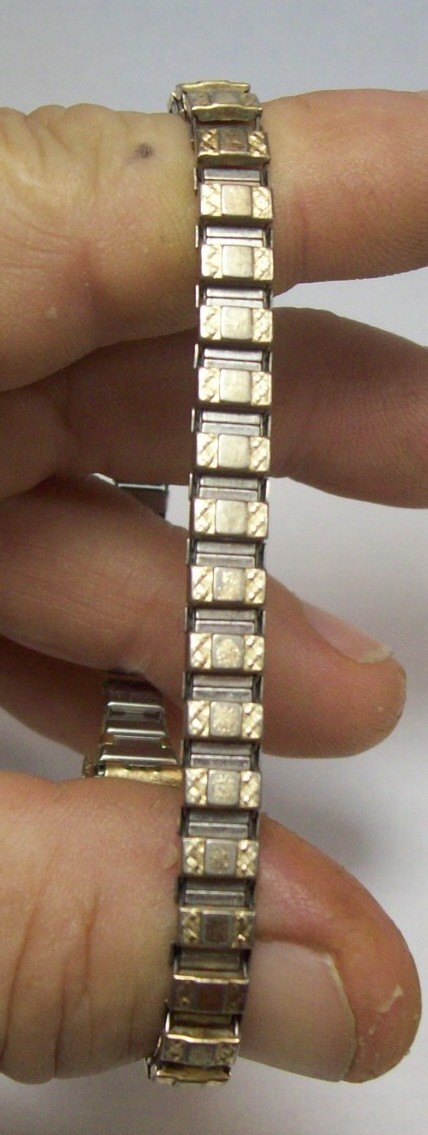 Timex Q Ladies Watch Earlier Minty Luxury ’70’s Quartz Gold-Filled fit 5.9″-6.4″