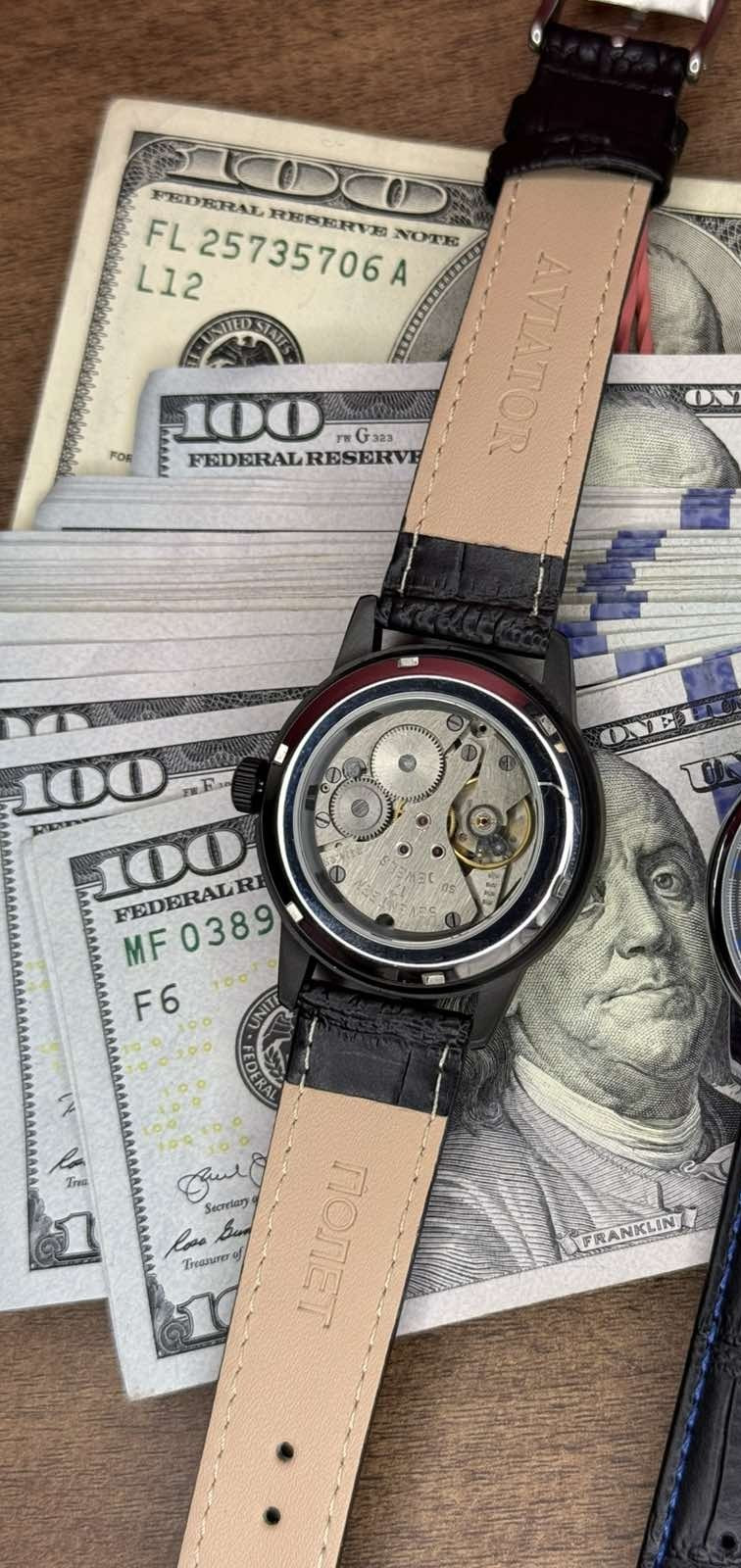 Watch Aviator Pilot Mechanical Vintage Soviet USSR Military Day Calendar Raketa