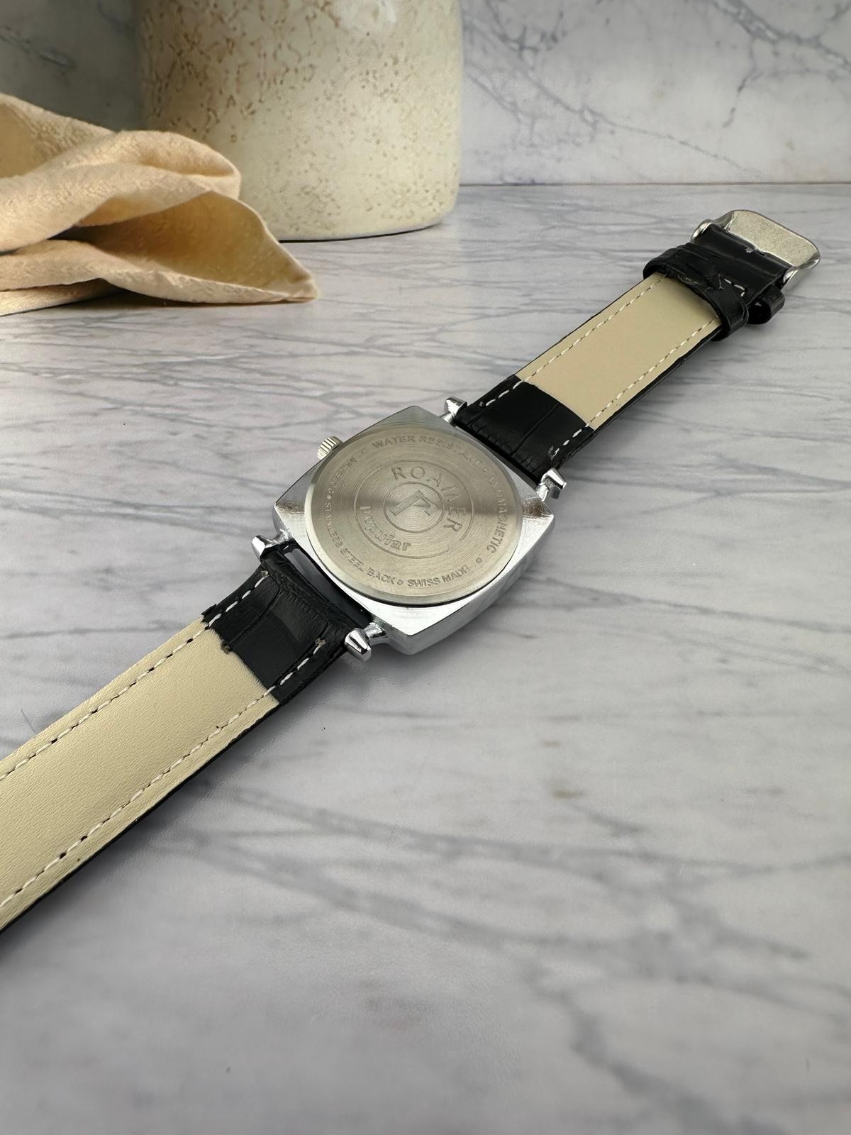 Vintage Roamer ST96 Hand Winding 17 Jewel Mechanical Men’s Wrist Watch