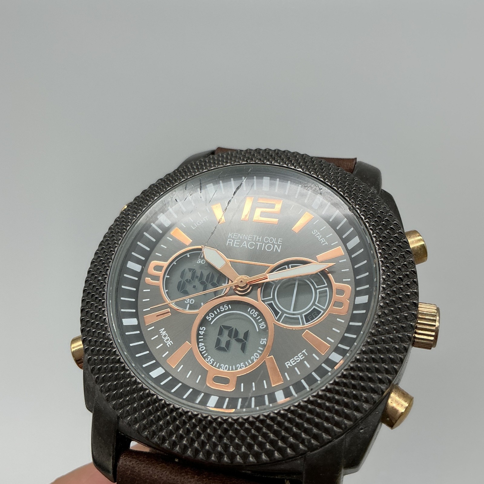Kenneth Cole Reaction Mens Watch 46mm Analog Digital Cracked Crystal New Battery