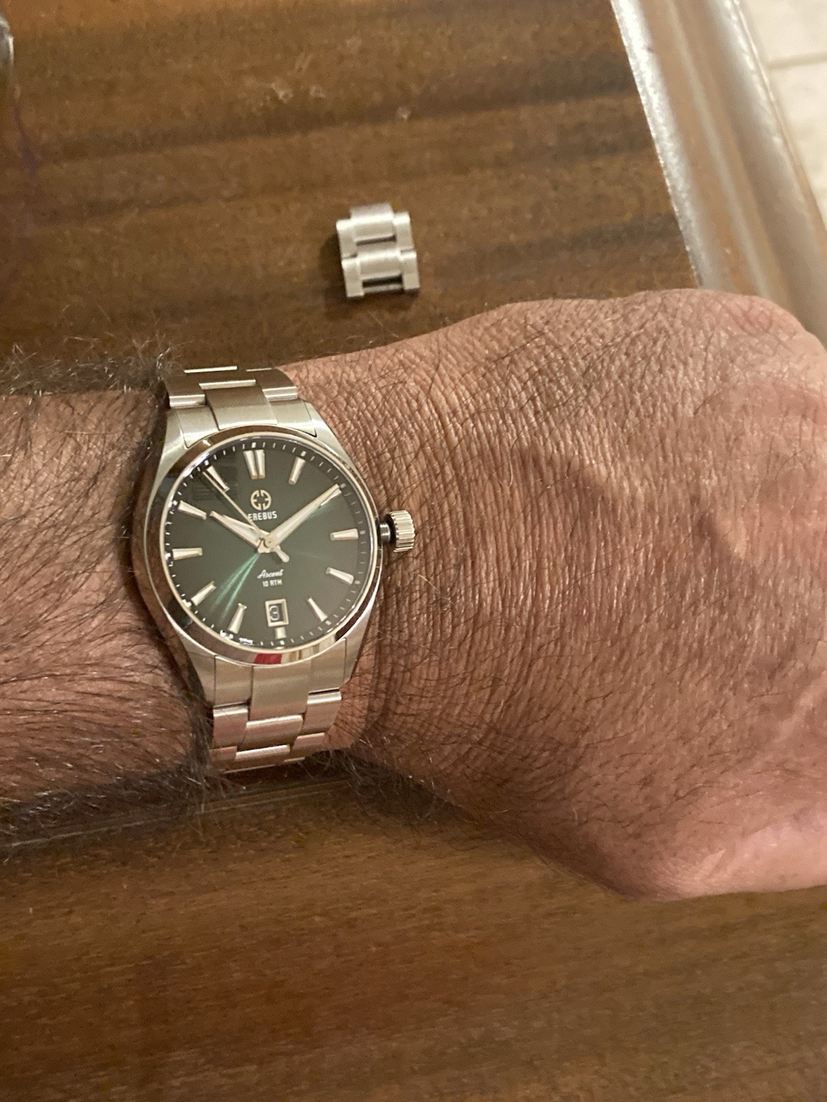 Erebus Ascent 39mm Green Dial Automatic Miyota 9015 + 2 Links
