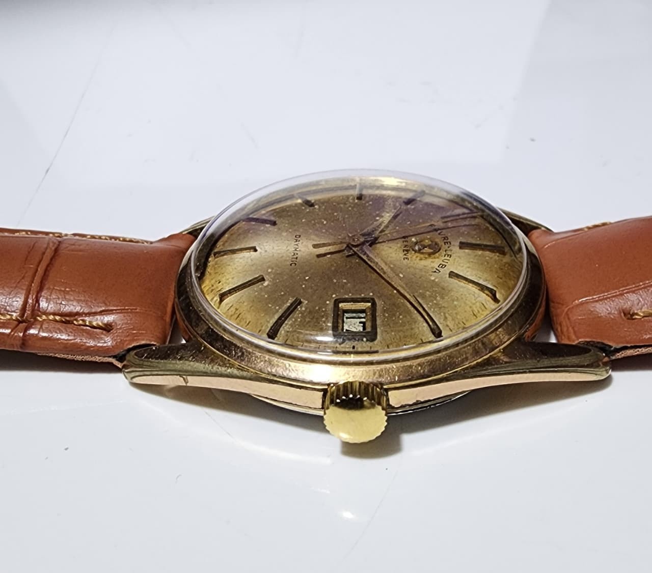 Vintage Favre-Leuba Daymatic Automatic Swiss Gold Dial Date Men’s Watch 21Jewels