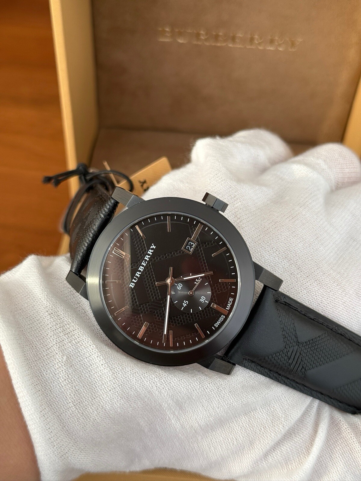 Burberry The City Black Dial Black Leather Strap Watch for Men – BU9906