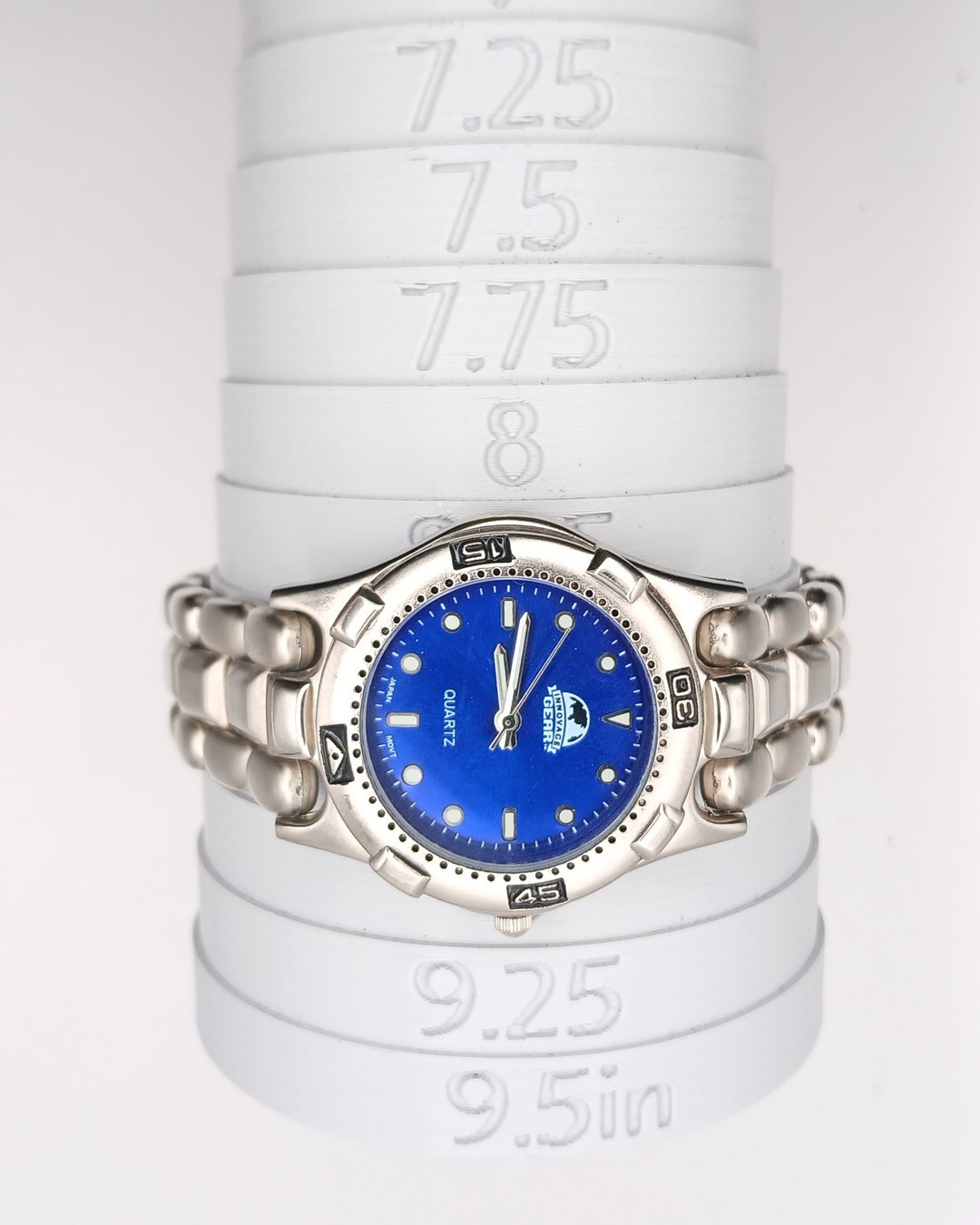 Vintage Innovage Gear Men’s Quartz Dive Style Watch Blue Dial Silver Tone Link