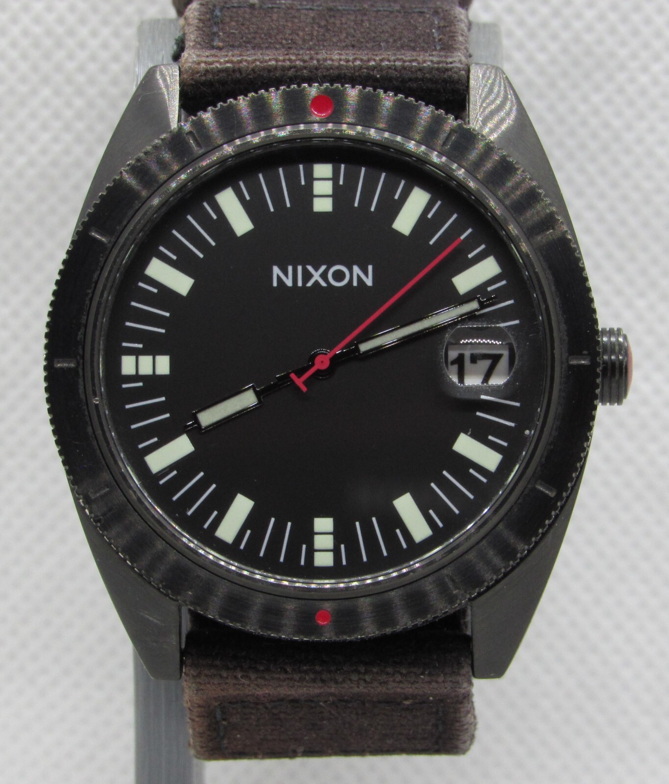 *RARE* Men’s Nixon “The Rover” Quartz Watch with Orig Canvas/Leather Strap-Runs