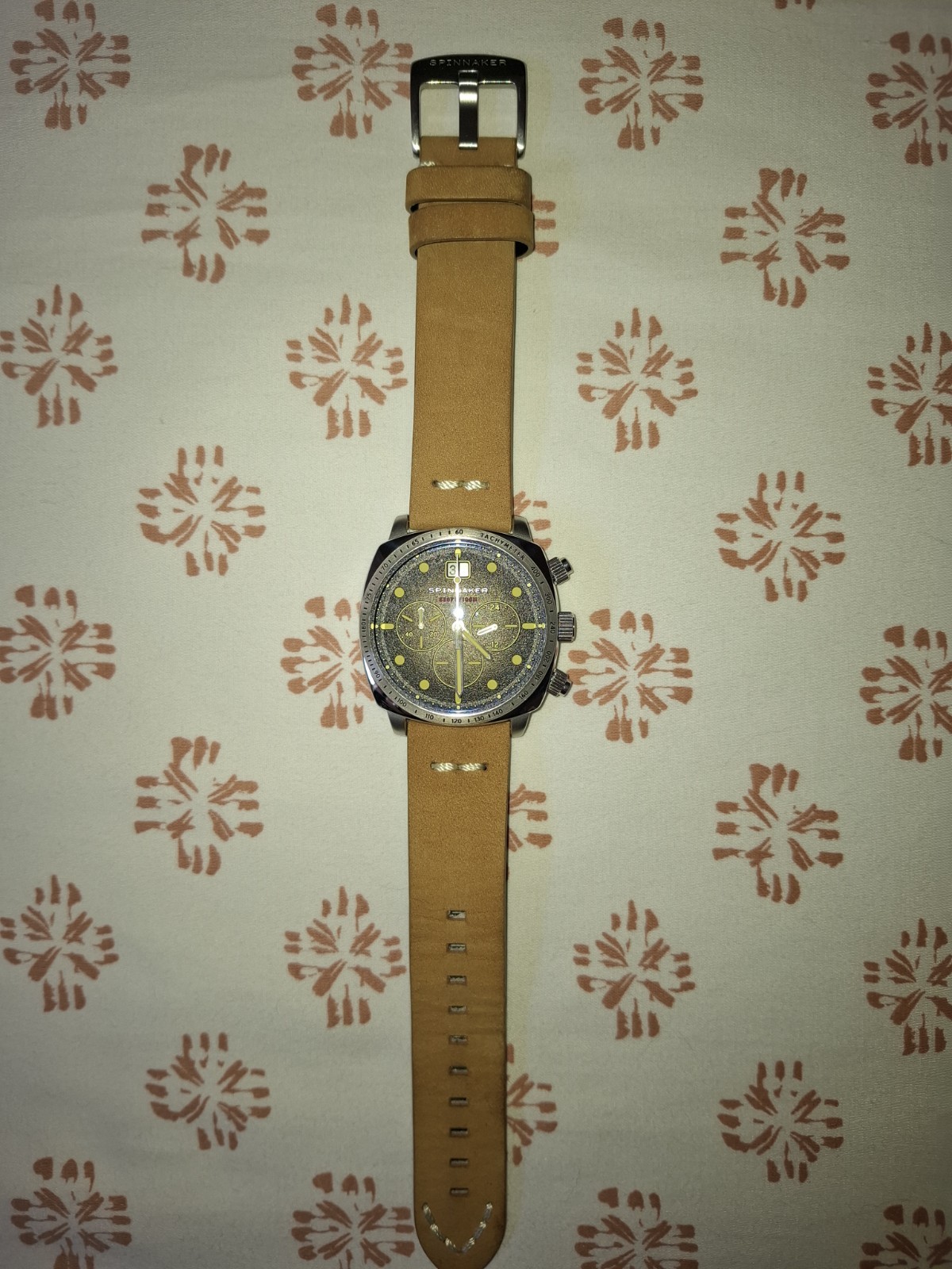 Spinnaker Hull Chronograph 42mm Watch (pre-owned)