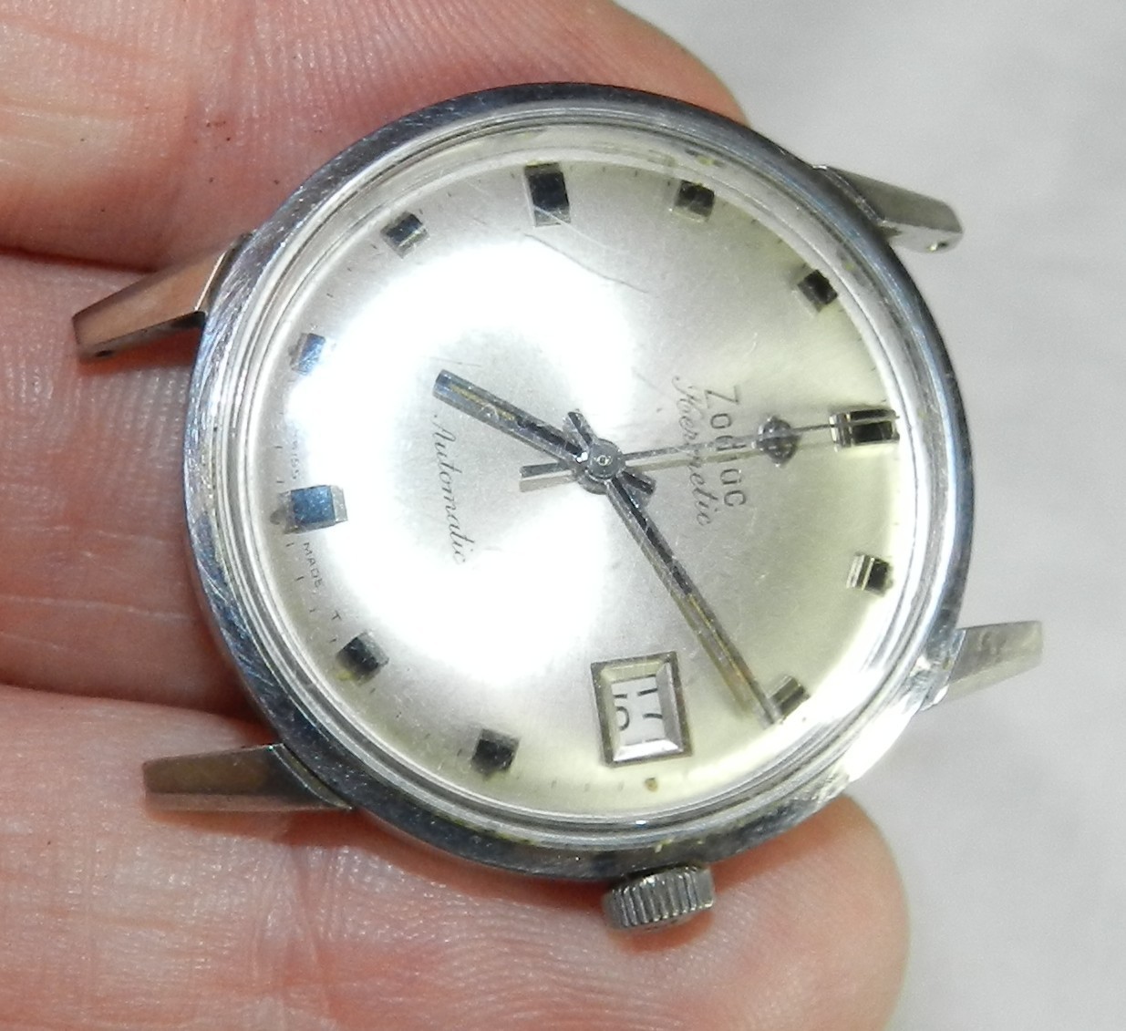 Vintage Zodiac Hermetic Automatic Watch with date – running – missing back