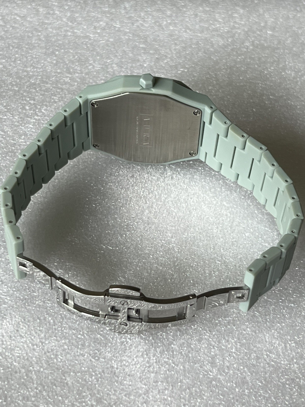 AURA Polycarbonate: OCEAN Color (The Viral Discontinued Watch-Super Rare Color)