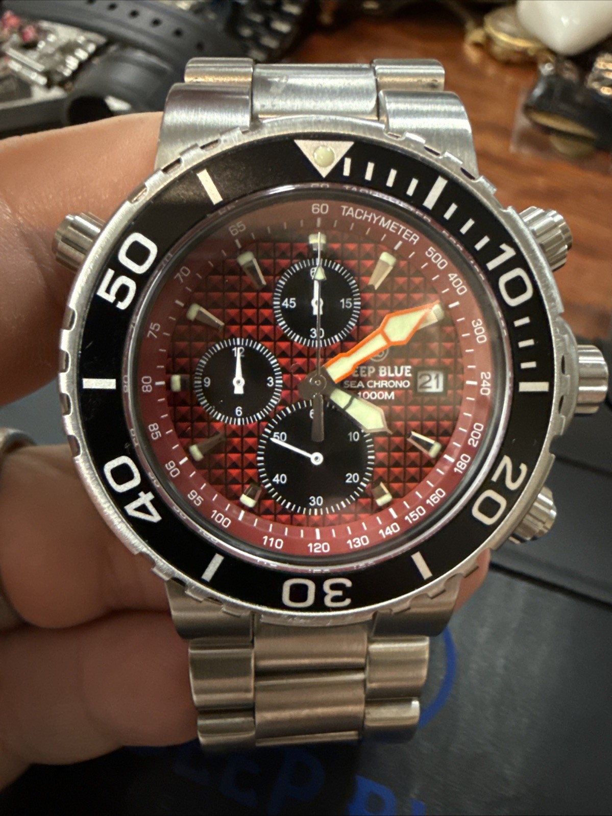 Deep Blue Sea Chrono 1K Diver’s Watch Box & Papers Red Helium Escape Valve MINT