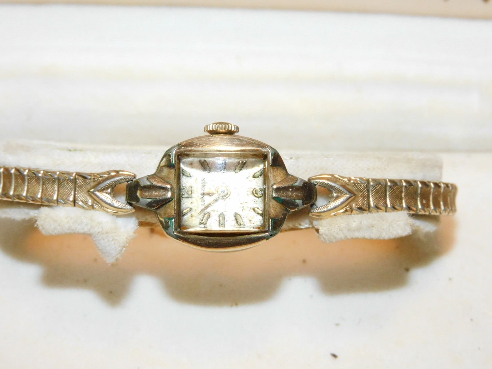 Vintage Longines Wittnauer Ladies Watch 10K Gold Filled 17j w/ Box Papers AS IS