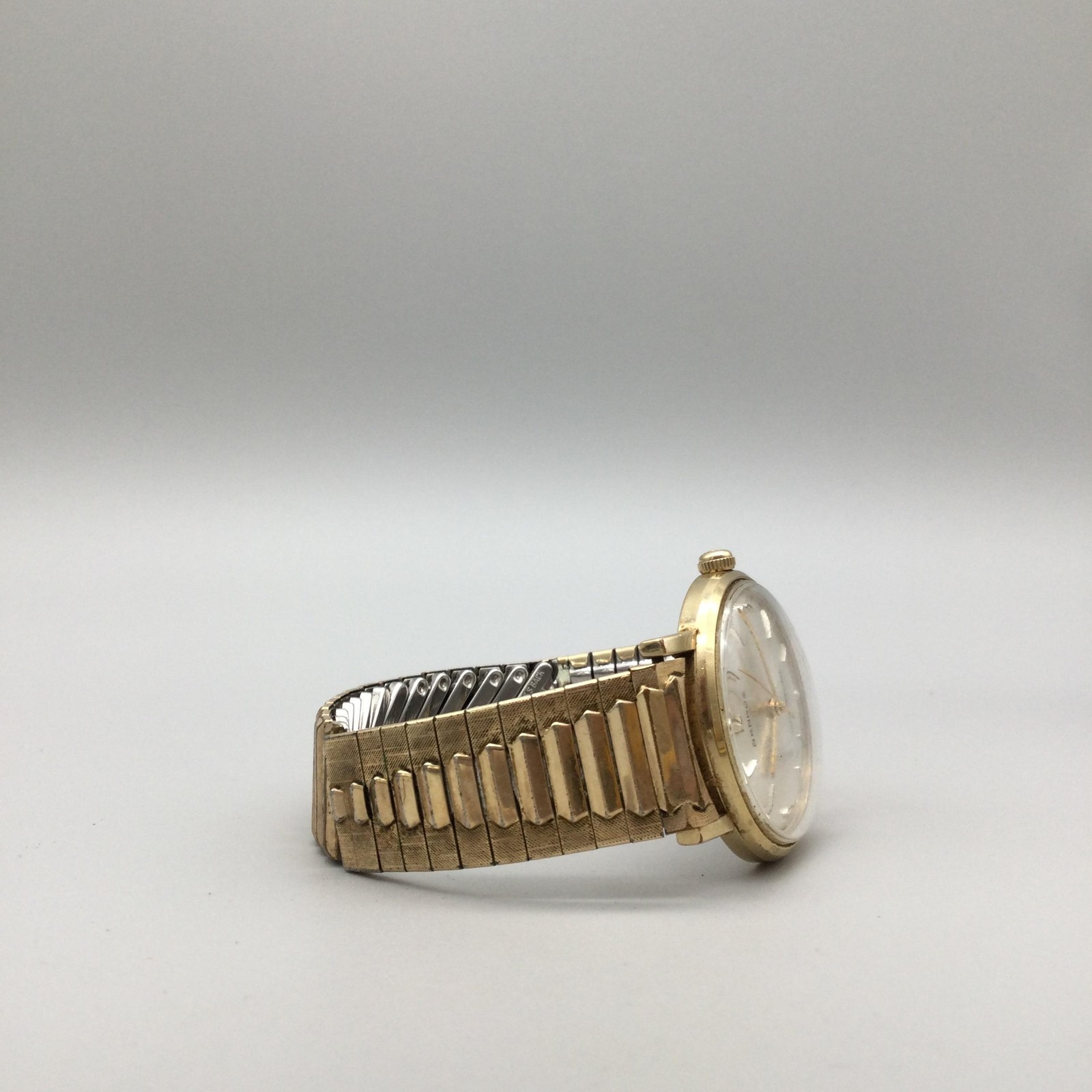Vintage Benrus Mens Watch 34mm Gold Plated 3021 Expansion Band Manual Wind