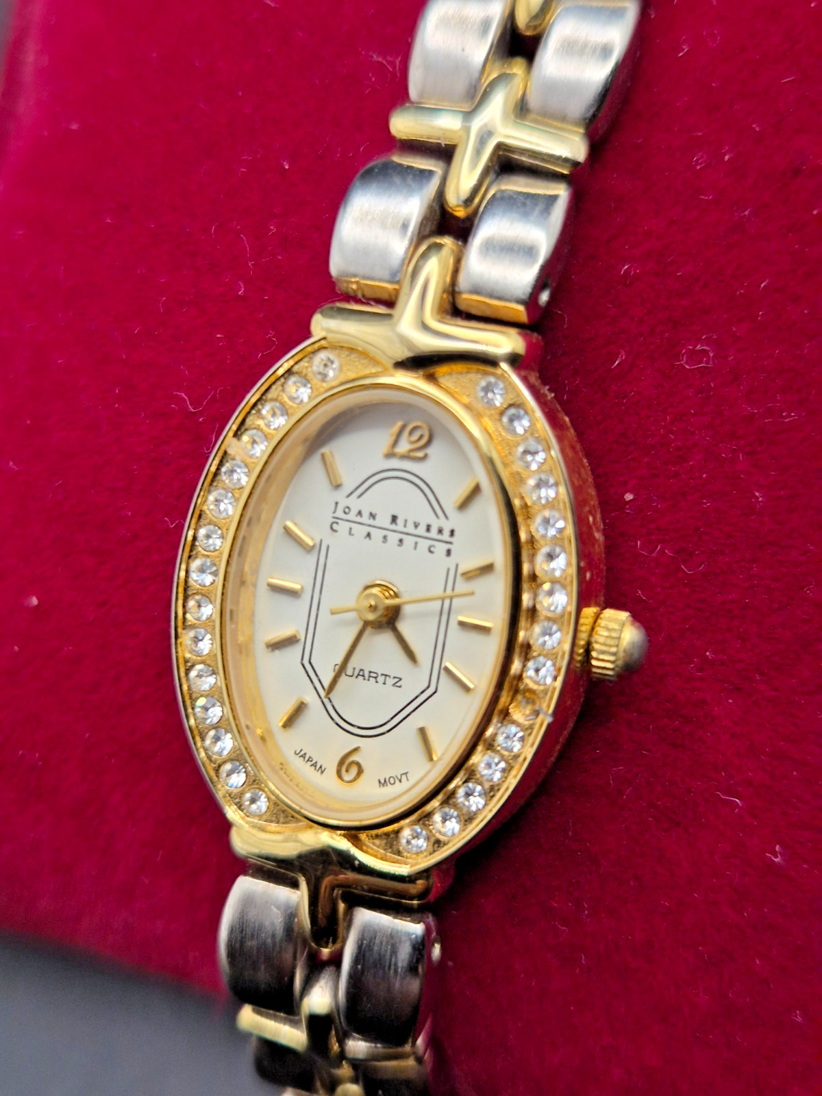 Vintage JOAN RIVERS Ladies Gold Tone Quartz Dress Watch-GVC/Working