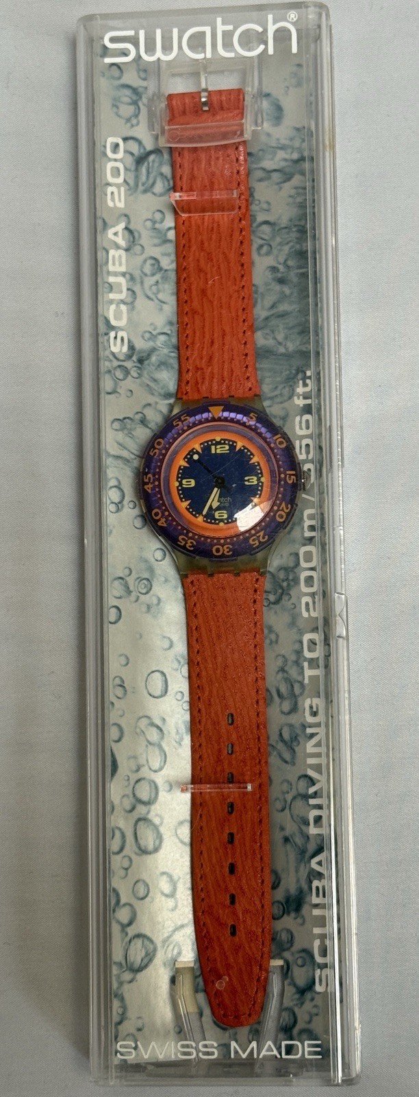 RED ISLAND VINTAGE 1992 Swatch Scuba 200 SDK106 – New Old Stock Box & Papers
