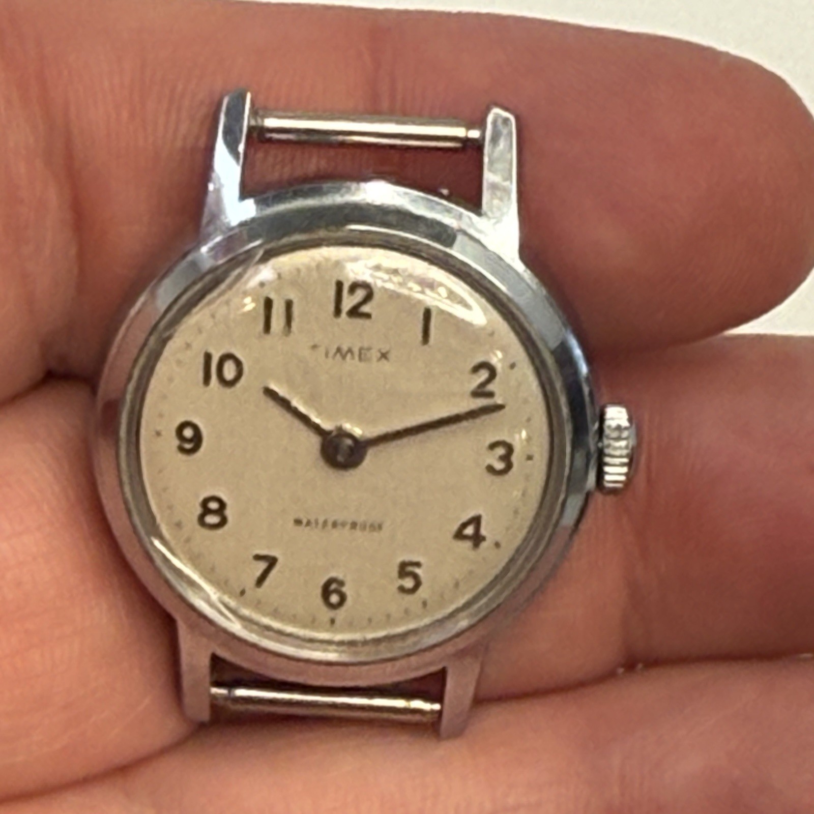 Vintage 1960s Womens Timex Mechanical Watch 27mm 12mm Lug Runs EUC
