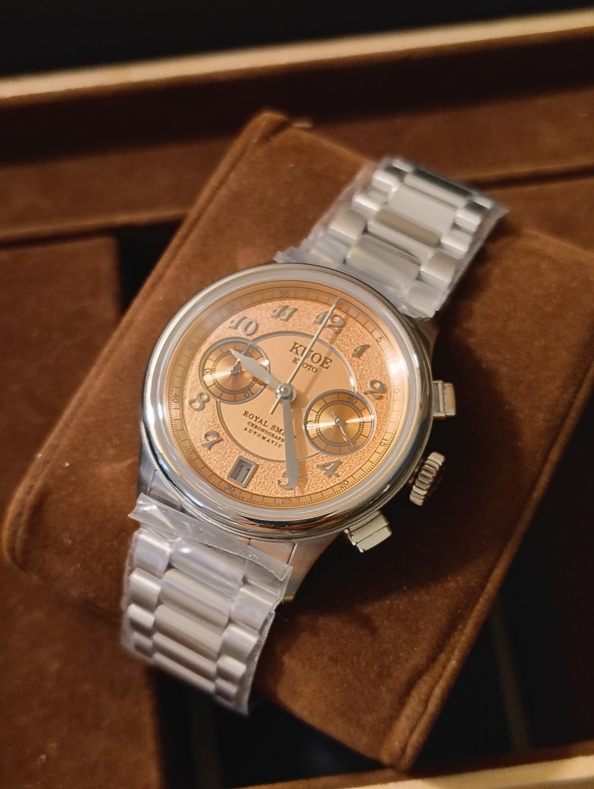 KUOE Kyoto ROYAL SMITH 90-012 Automatic Chronograph Salmon Pink Dial from JAPAN