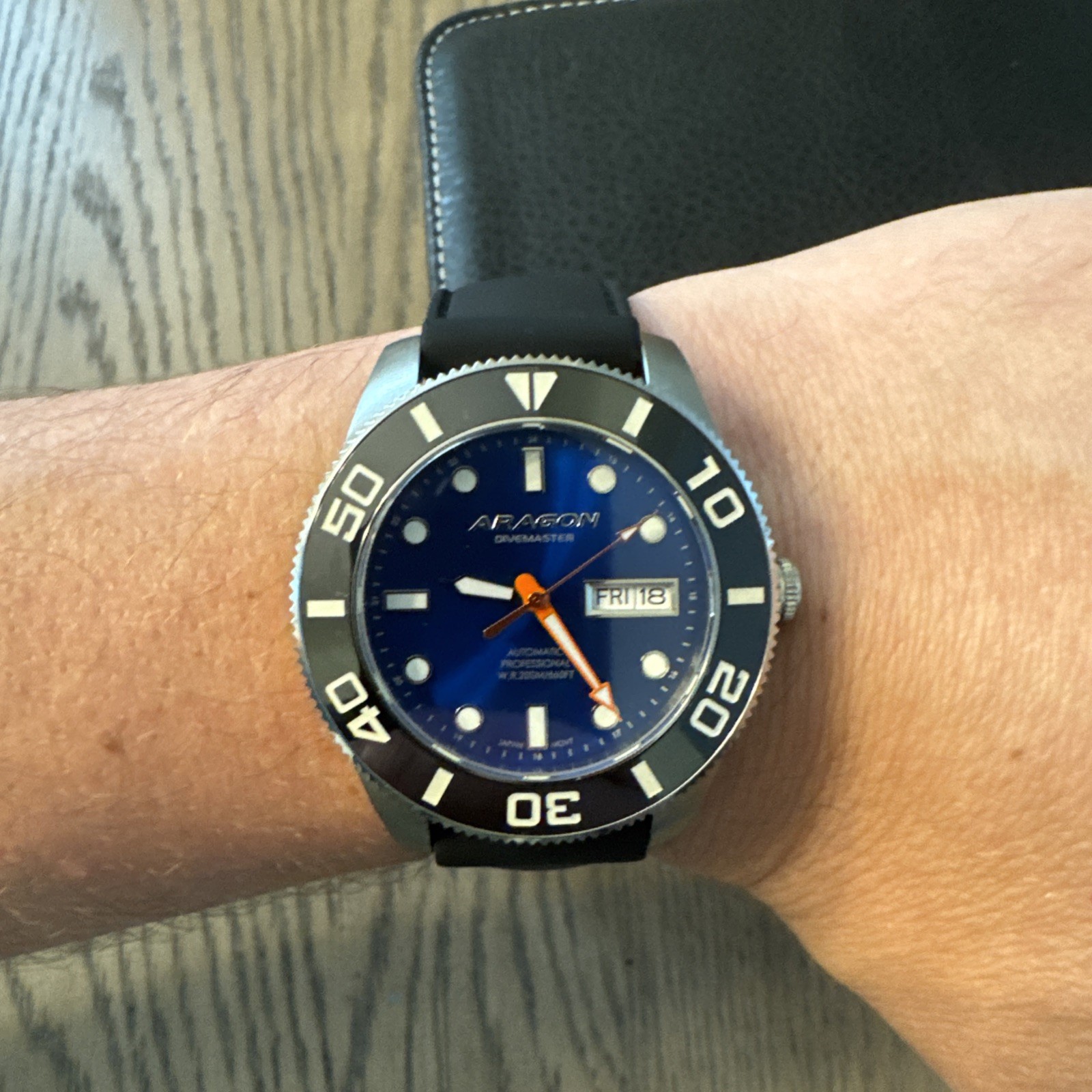 ARAGON A199BLU Divemaster NH36 42mm