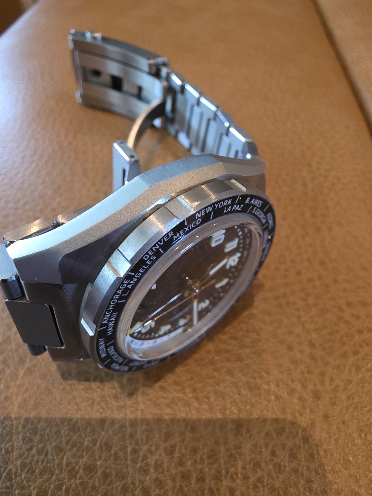 RARE ZELOS THRESHER AVENTURINE 41MM EXCELLENT COND. Full Set w/ Zelos watch roll