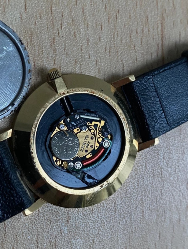 Rare 1990s Unisex Zenith Museum 27.1010.051 Swiss Made 6 Jewels 33mm Watch