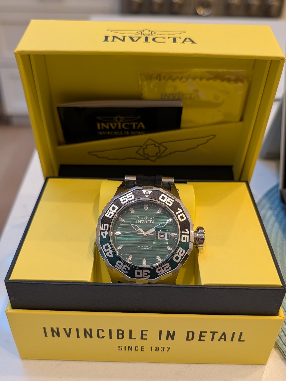 Invicta Subaqua Specialty Diver Men’s 51.5mm Green 500M Quartz Watch 38694
