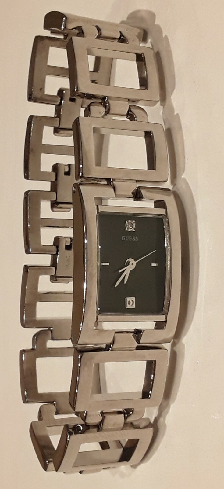 GUESS G86135L Womens Watch Stainless Steel 20mm Quartz Water Resistant 30M *VGC*