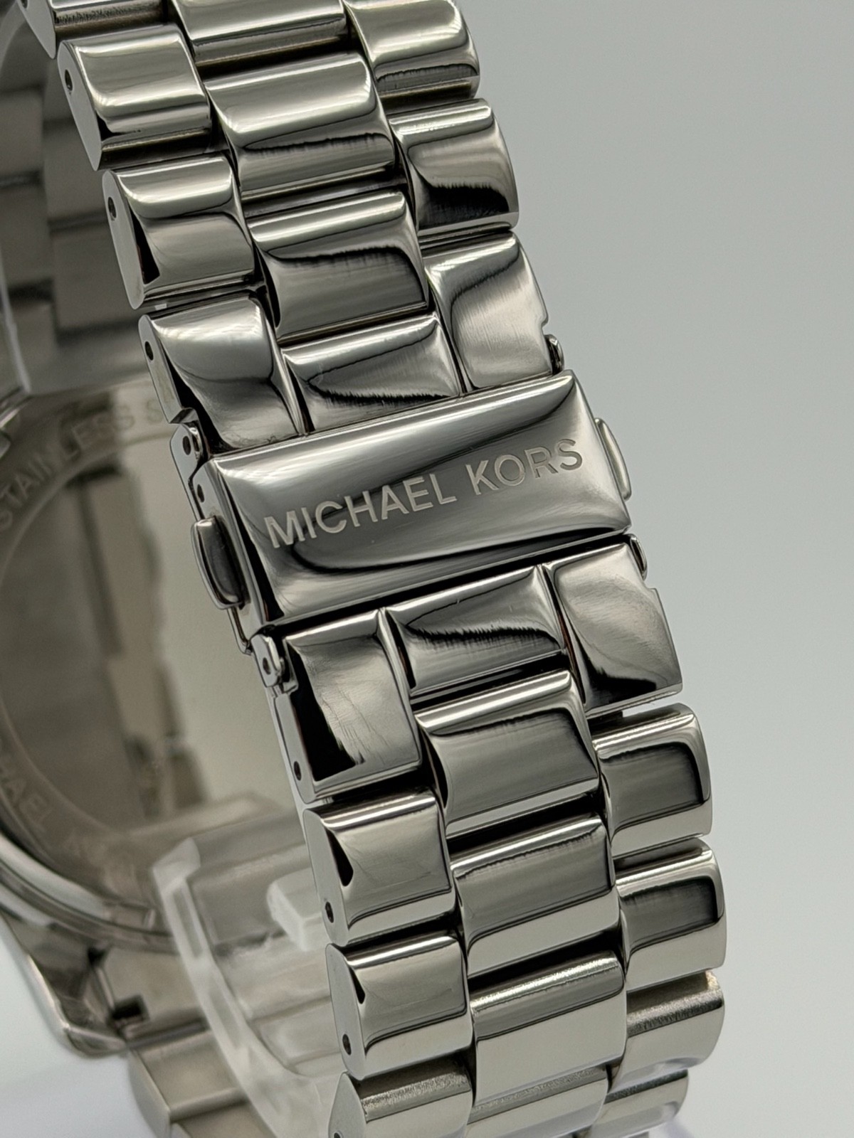 MICHAEL KORS MK5544 Runway Silver Pave Stainless Steel Logo Unisex Watch
