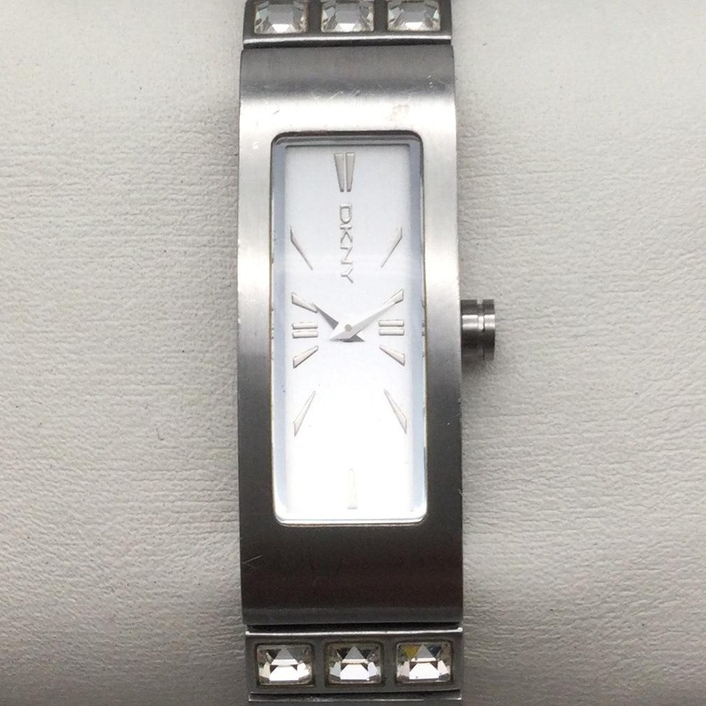 DKNY Womens Watch 13mm Silver Tone Stainless Crystals NY-2001 New Battery 6″