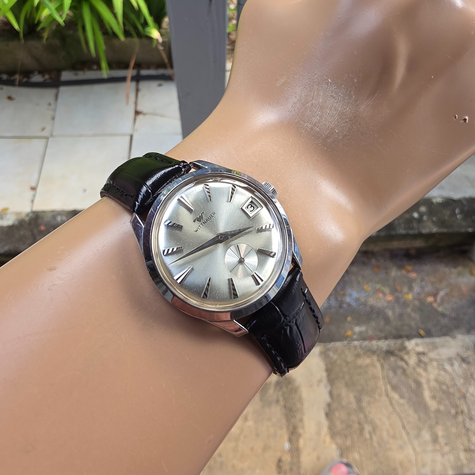 Vintage WITTNAUER men’s manual wind watch Ref:6300 Date rare dial swiss 1960s