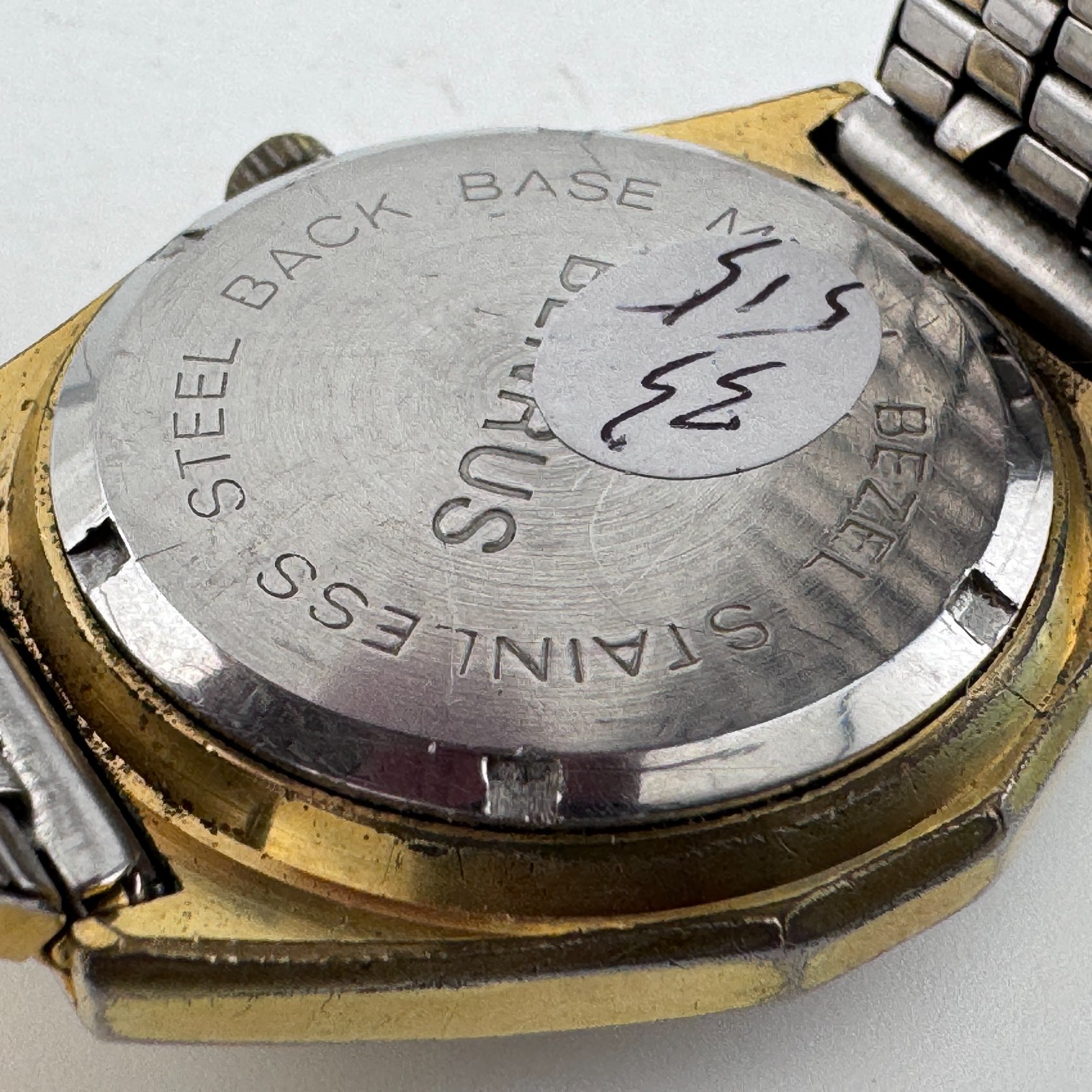 VTG Classic Benrus Quartz Watch Men Gold Tone Day Date Stretch Analog New Batter