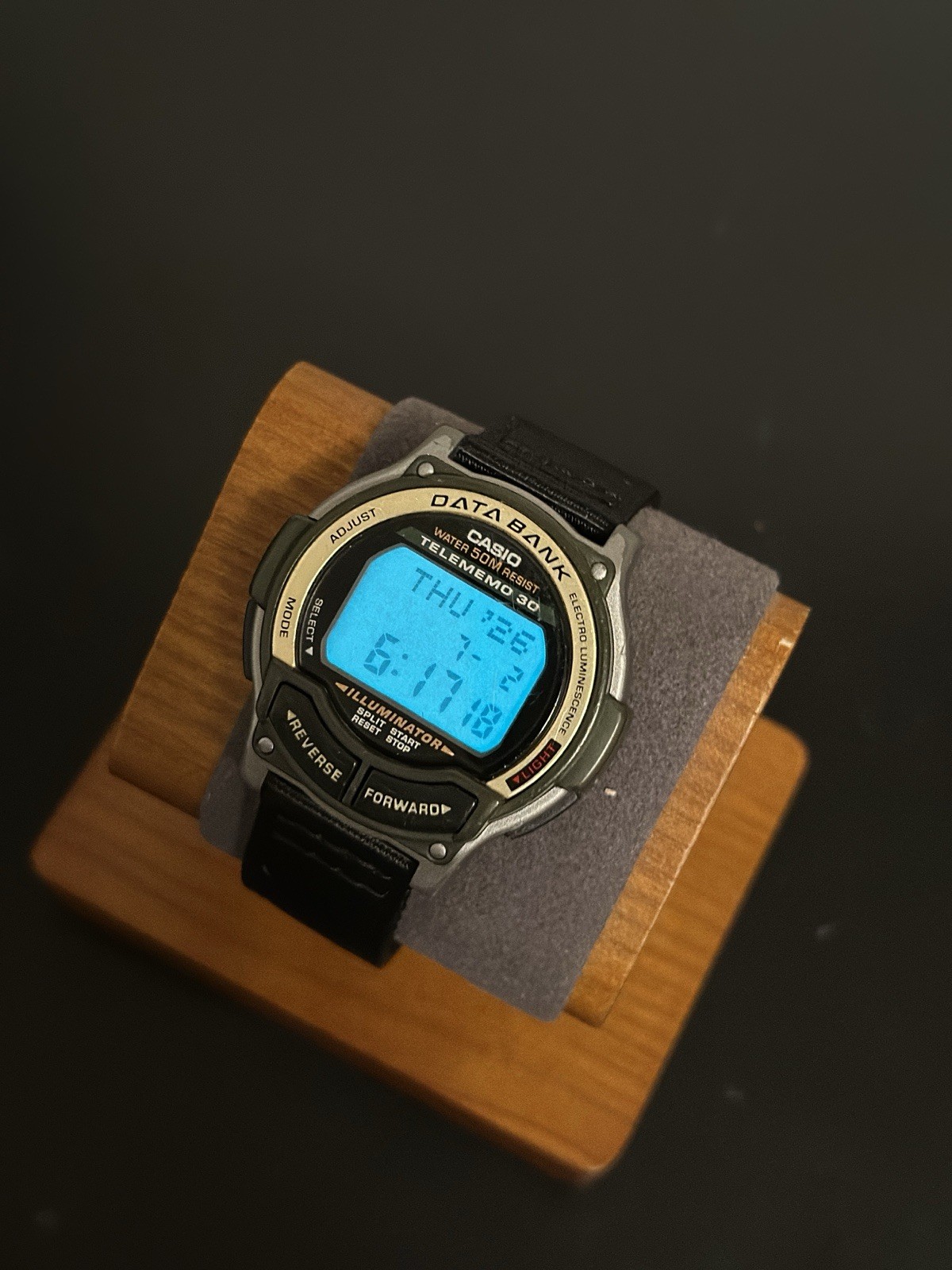 Casio Telememo 30 Illuminator DB-34H Data Bank 1600 Digital Vintage Watch 1990s