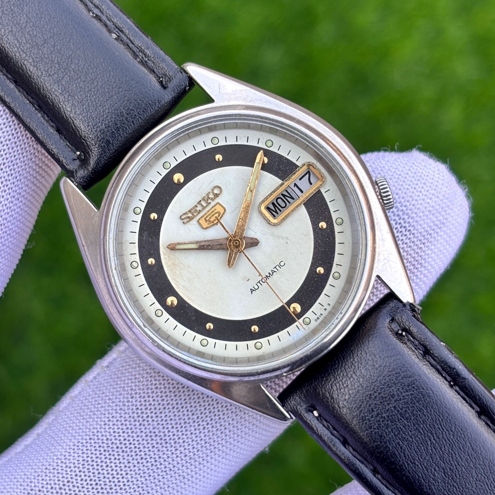 Vintage Seiko 5 Dress Formal Automatic Japan Made Men’s Watch 7009-6001