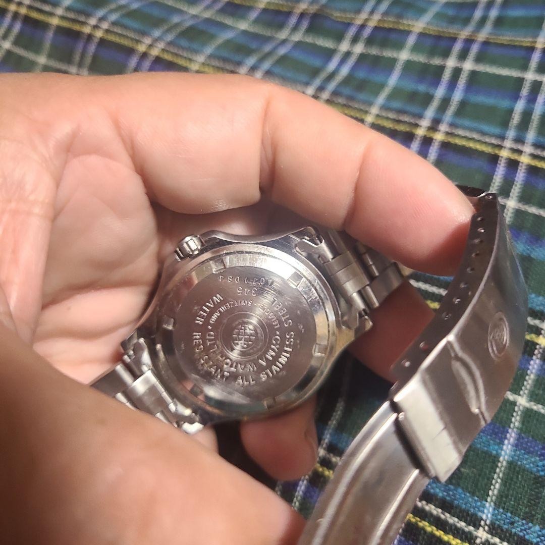 CYMA Swiss Diver Watch Quartz 200M Black Dial ETA Screw Crown 175mm Used