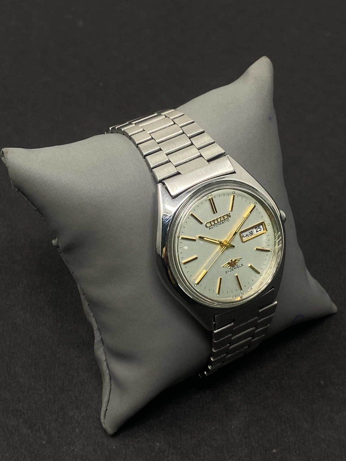 Vintage Citizen Automatic 8200A Japan Movement Day-Date Men’s Wrist Watch