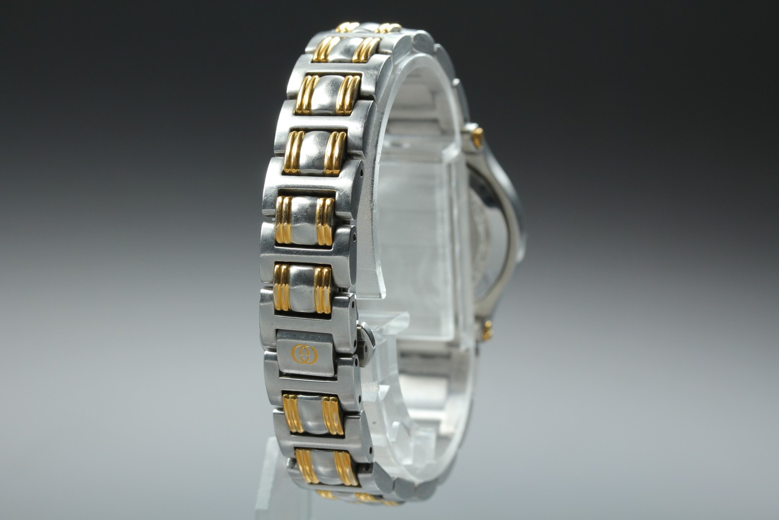 [Near MINT] Gucci 9040L 26mm Ivory Dial Date Two Tone Quartz Women’s Watch JAPAN