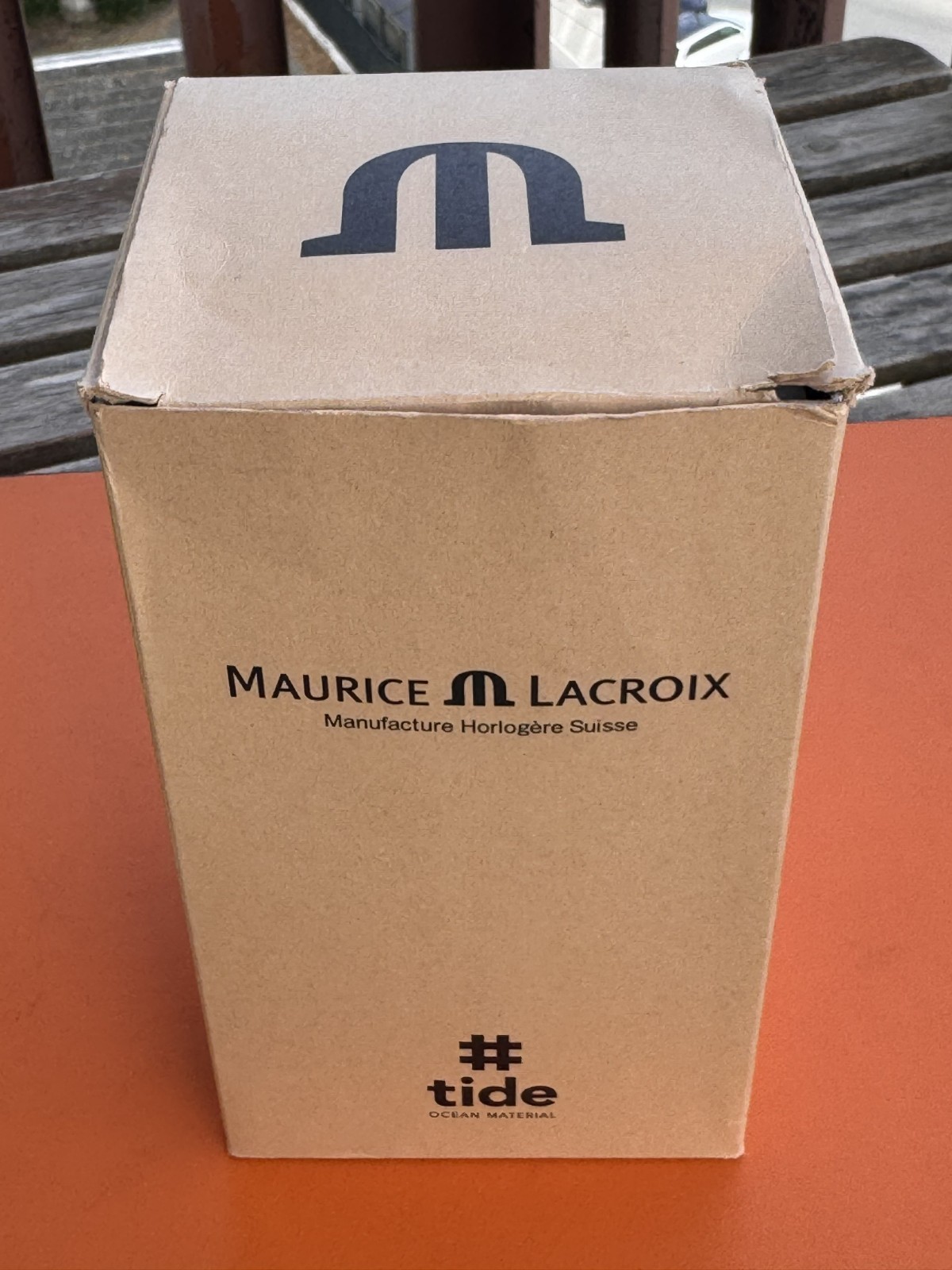 Maurice Lacroix AIKON #tide 40mm Quartz White AI2008-BBB11-300-0 Full Set BNIB