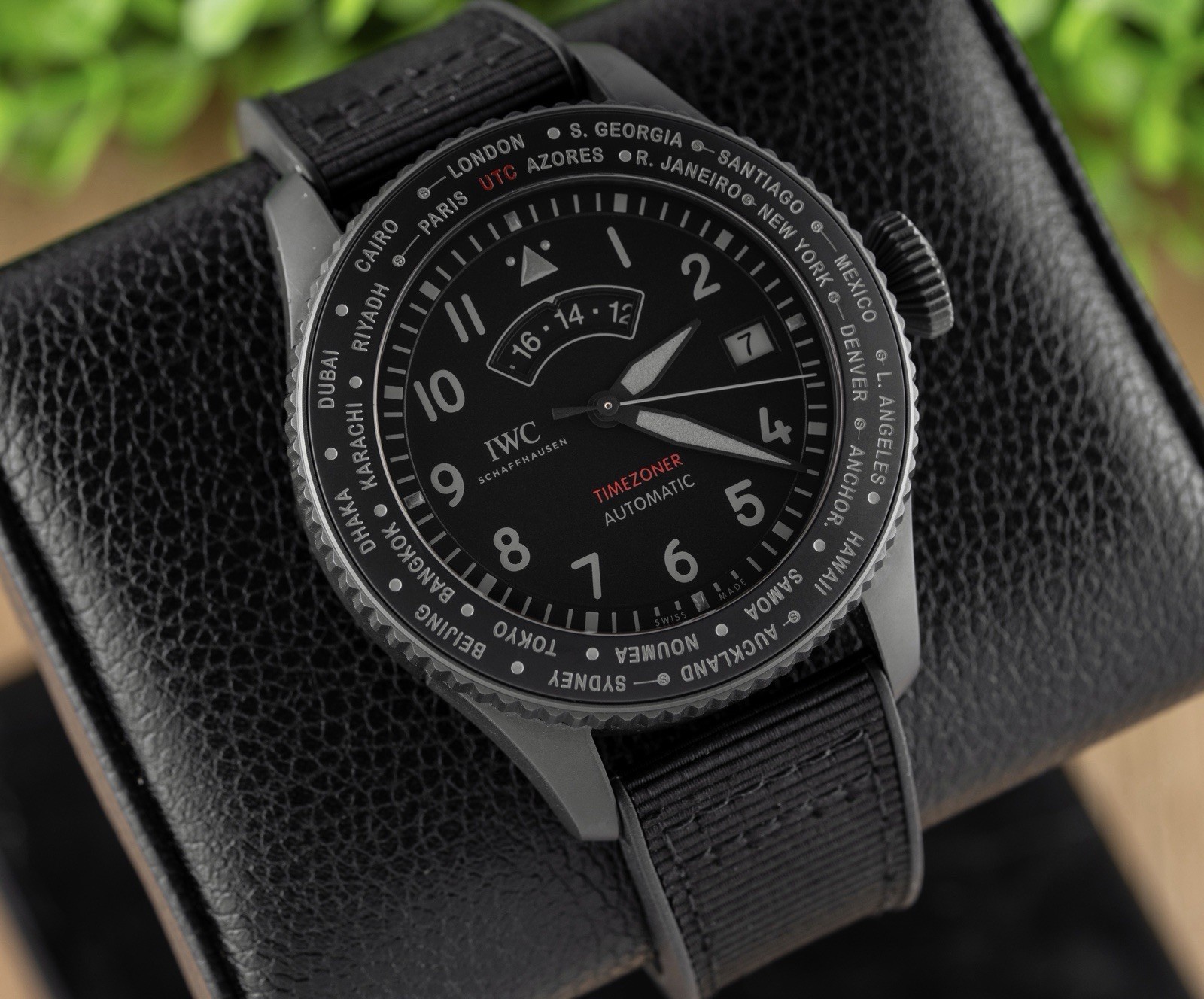 IWC Pilot’s Watch Timezoner Top Gun Ceratanium IW395505 with Box & Papers!!