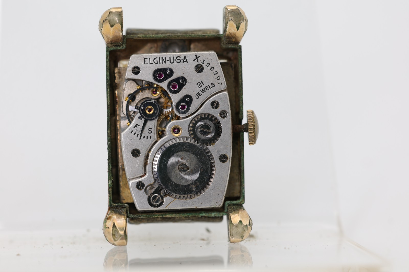 ELGIN 538 DIAMOND & RUBY CASE & DIAL, TANK WRIST WATCH, X122307, FOR REPAIR (NA)