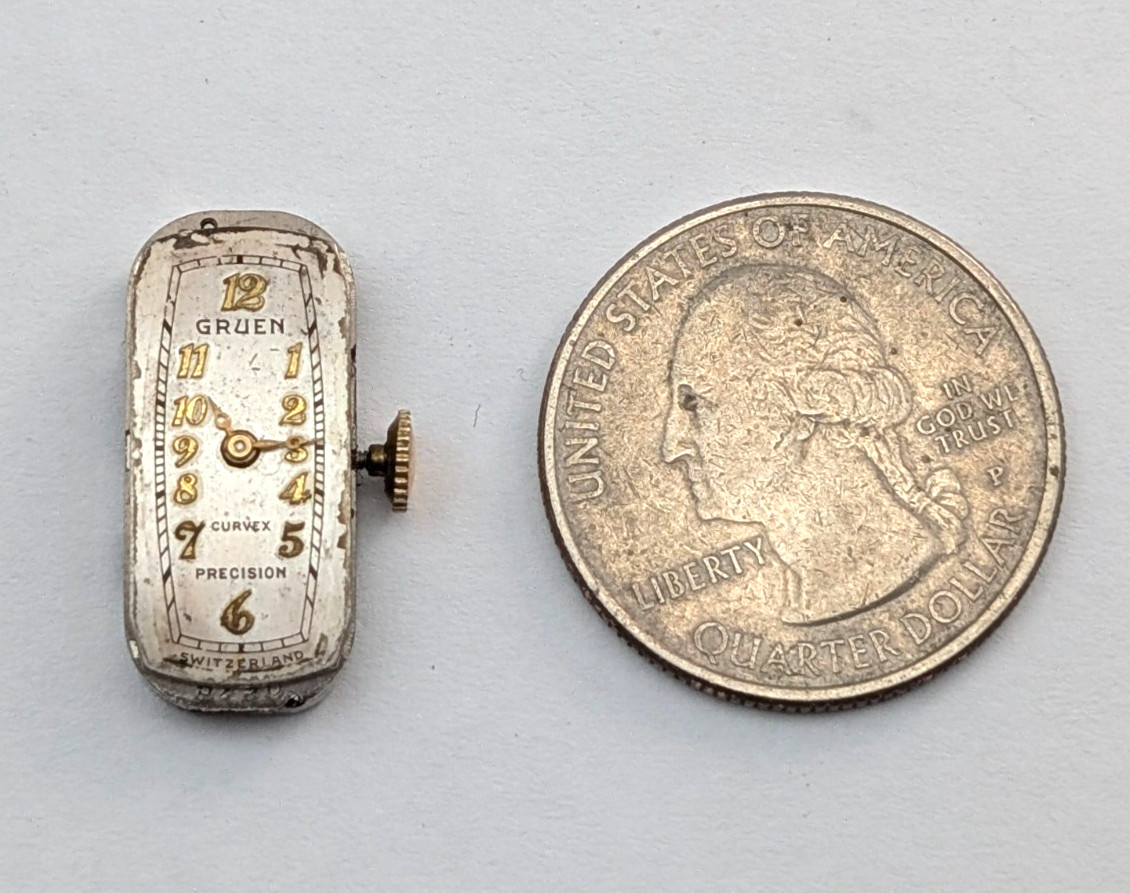 GRUEN Precision Curvex Conoruma 17j Vintage 10mm Watch Movement PARTS or REPAIR