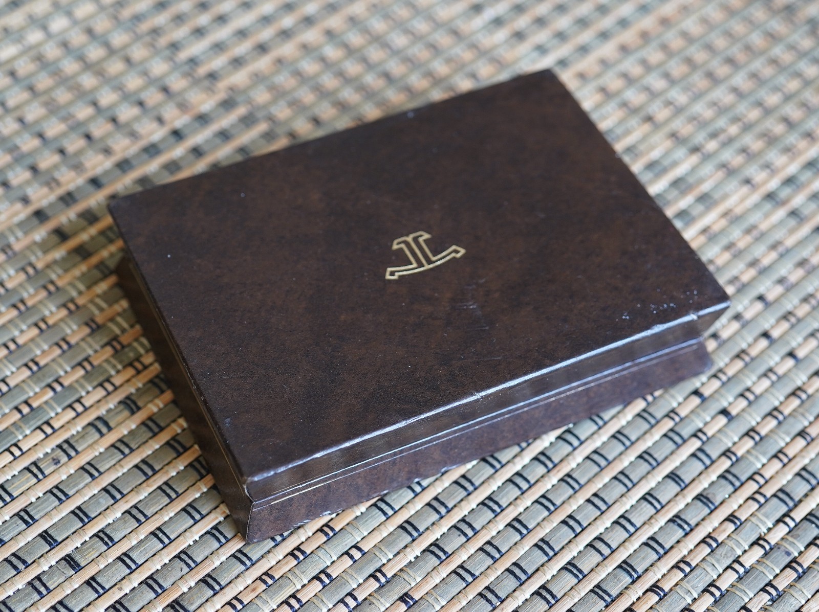 VINTAGE JAEGER-LECOULTRE GEOMATIC TONNEAU E560 18K GOLD ORIGINAL FULL SET 1970’S