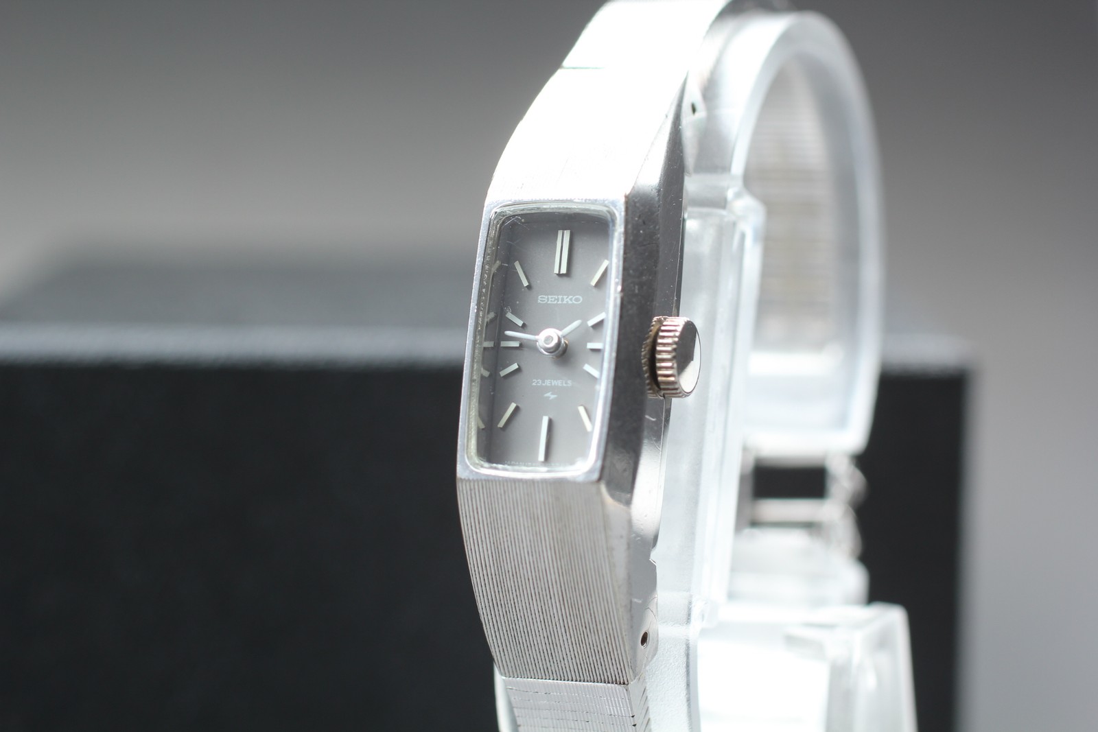 Vtg 1972 N MINT Seiko Bracelet 1520-3570 23J Hand-winding Womens Watch JAPAN