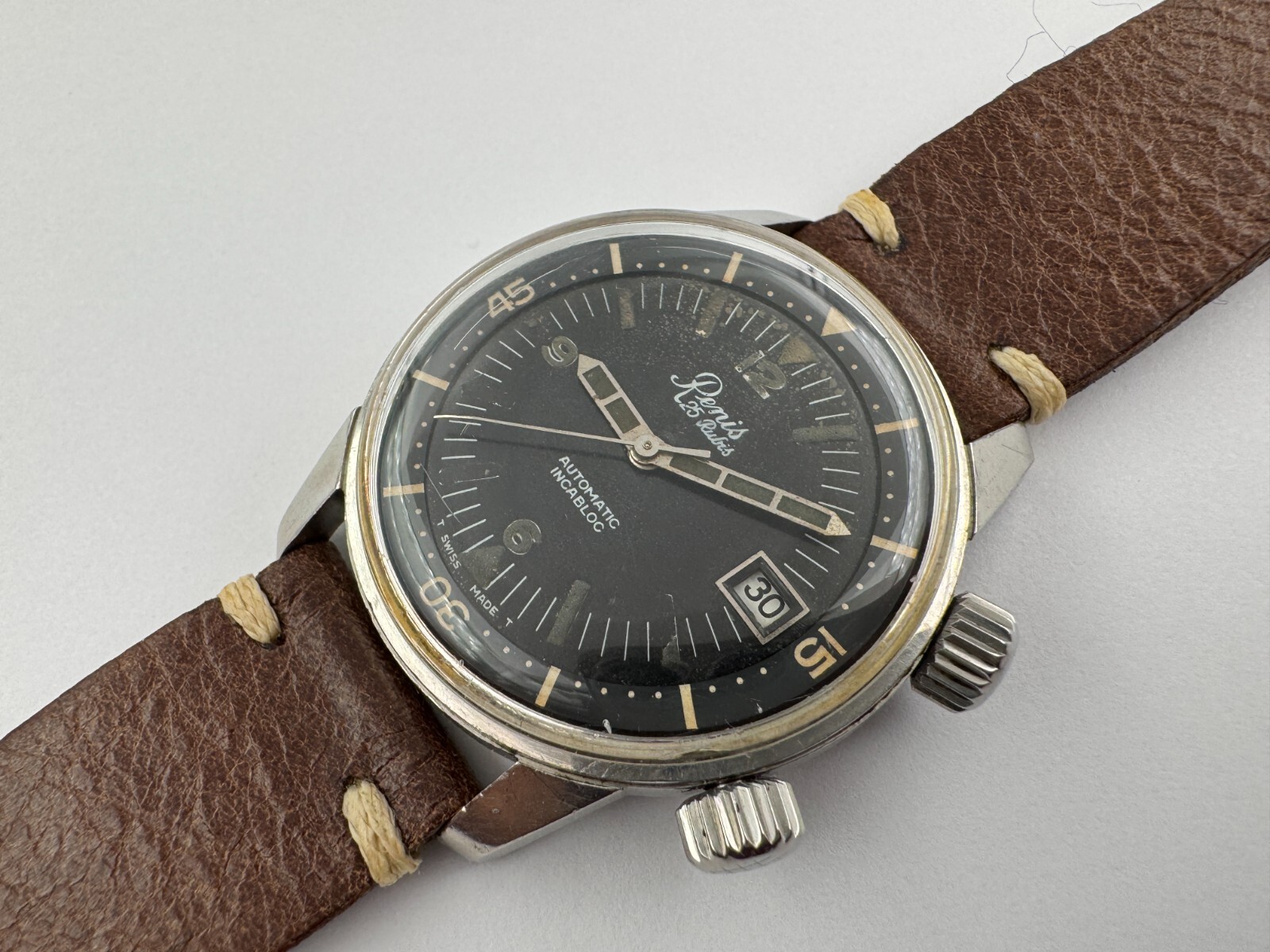 VTG 1967 RENIS Diver Super Compressor Automatic Cal AS 1902 /03 SERVICED – 36 mm