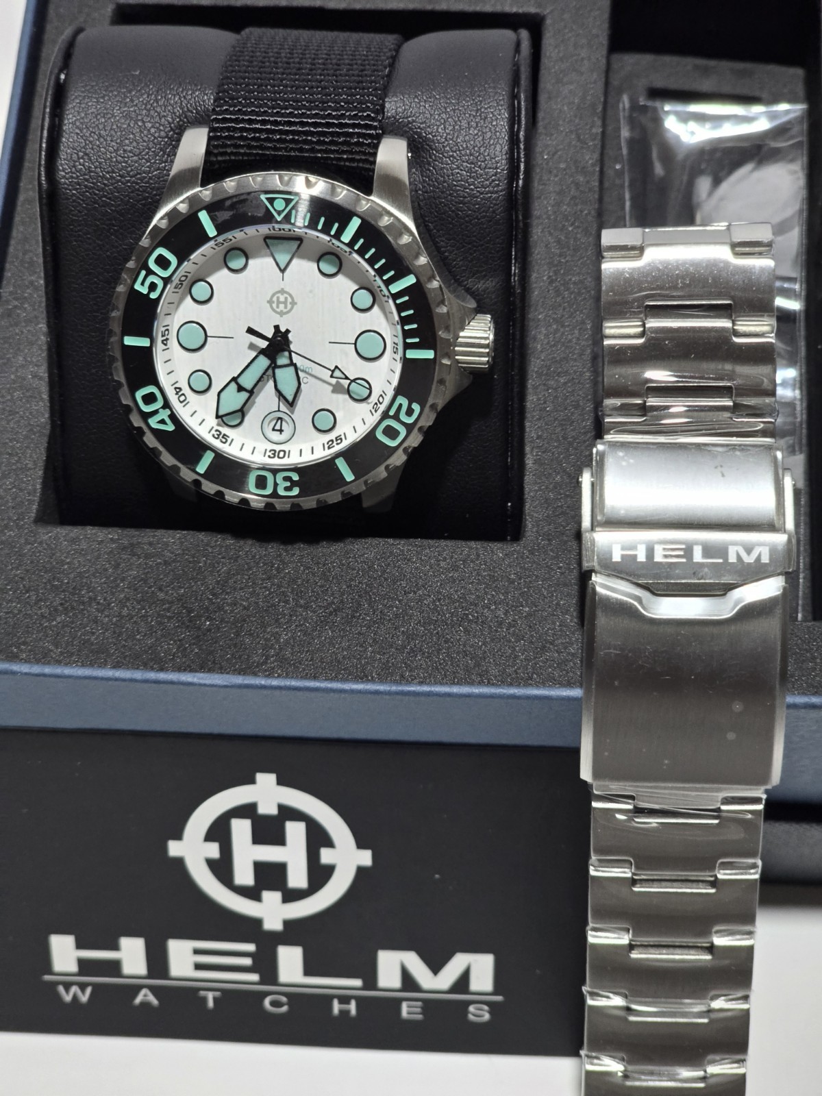 HELM Komodo Men’s 40mm NH35 Automatic Wristwatch w/Full Set Steel Bracelet