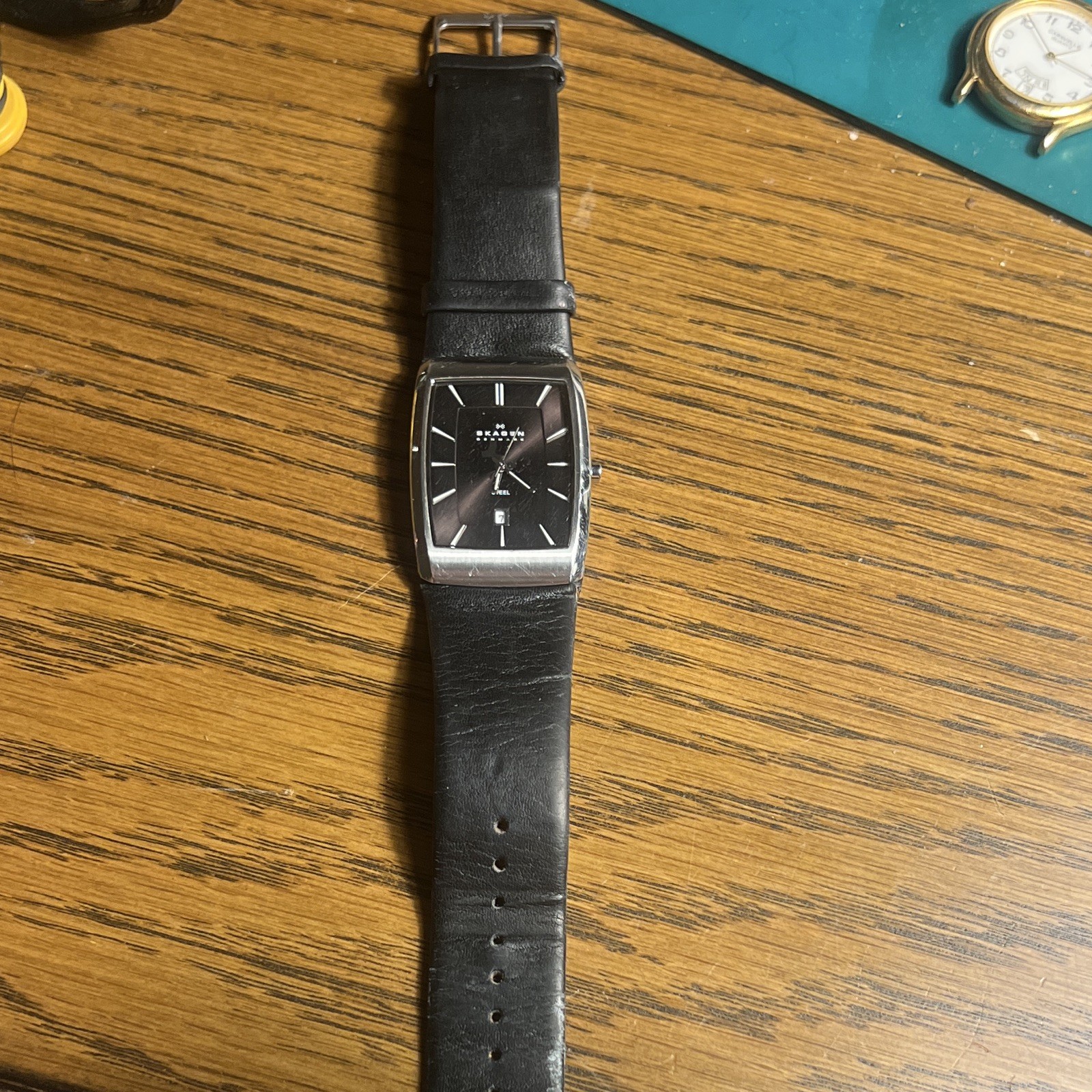 Skagen Denmark Black Dial w/Date Formal/Dress Watch – Great Father’s Day Gift