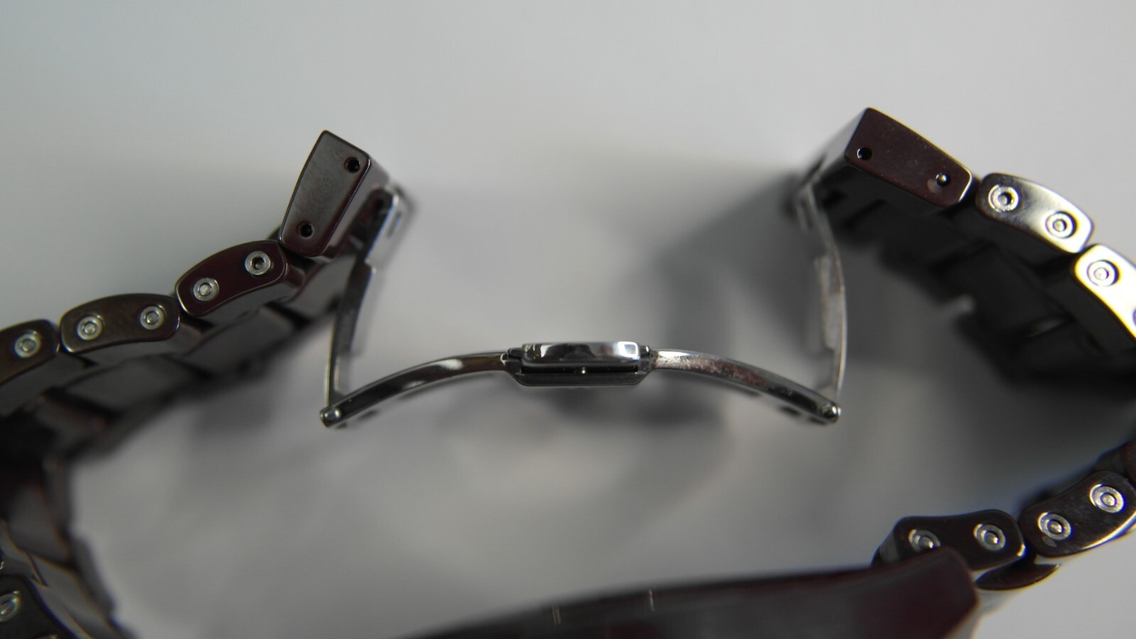 ONISS PARIS ON8013-M Quartz Diamonds Sapphire Burgundy Men’s Wristwatch – Rare