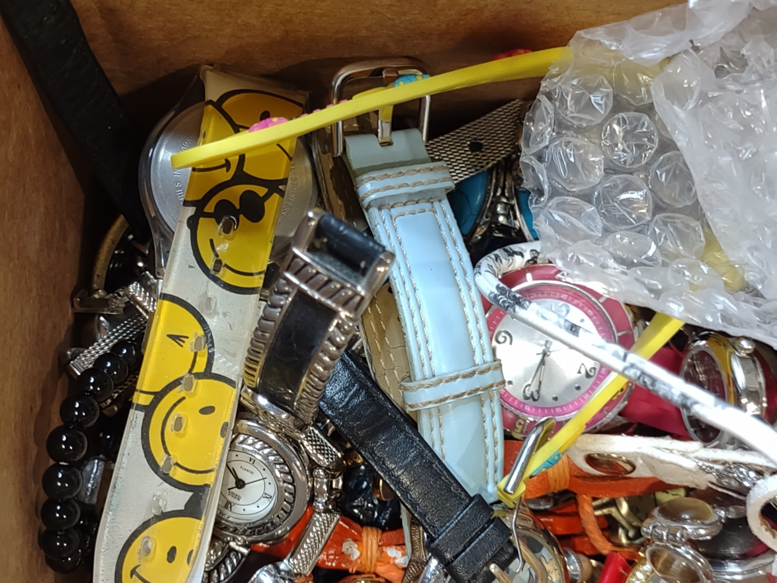 3Lb Watch Lot Assorted Variety Lot Many Are Currently Working DWL2