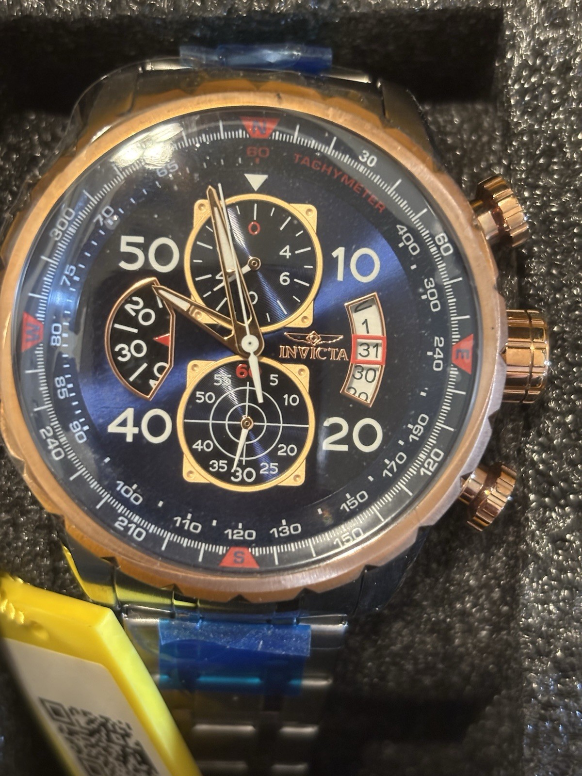 Invicta Aviator Men’s Watch Bundle w/ dive case. See Description for details.
