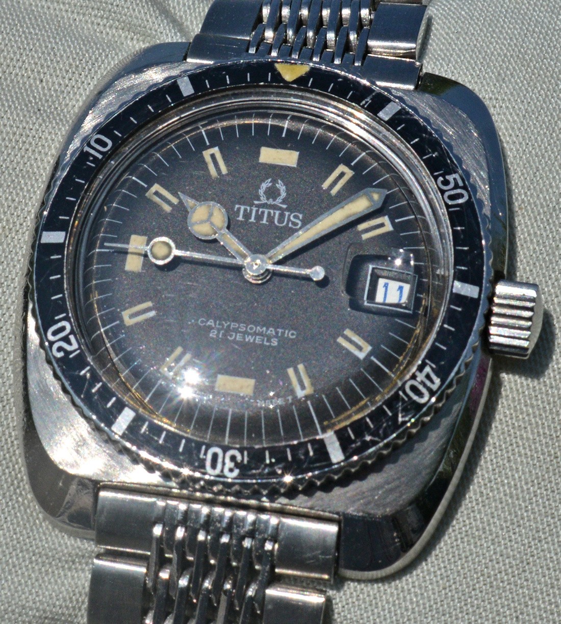Titus Calypsomatic 8375 Diver Rare 1967-1970 Wrist Watch With Steel Bracelet