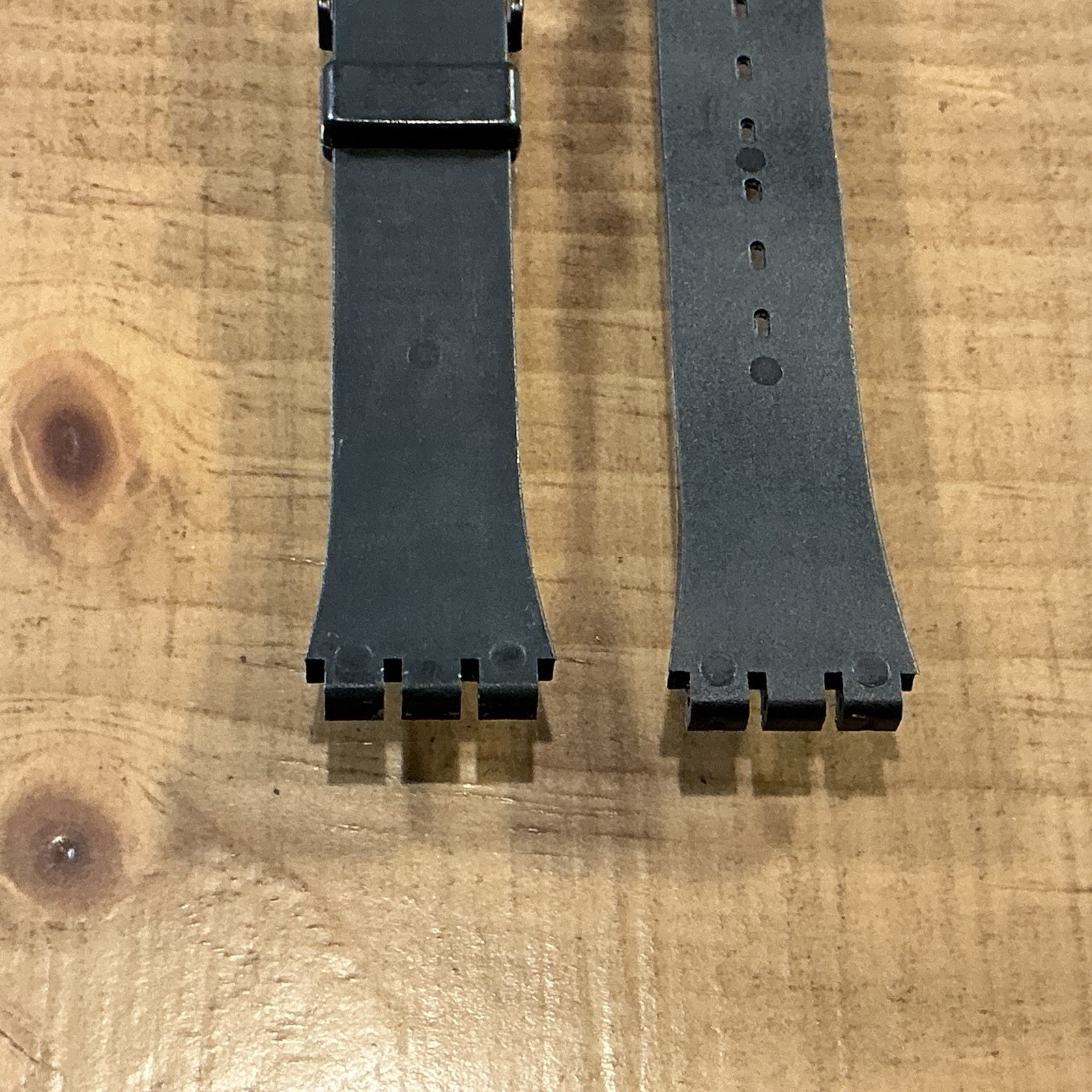 X RATED STRAP – NOS – with BOX & TOOL – 17mm for 34mm