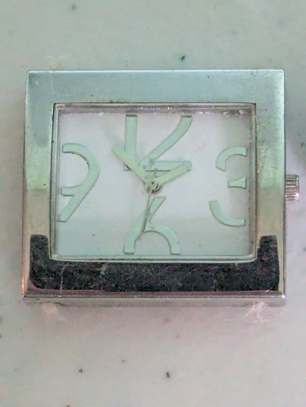 Lot of 4 watches no bands not tested for parts or repair