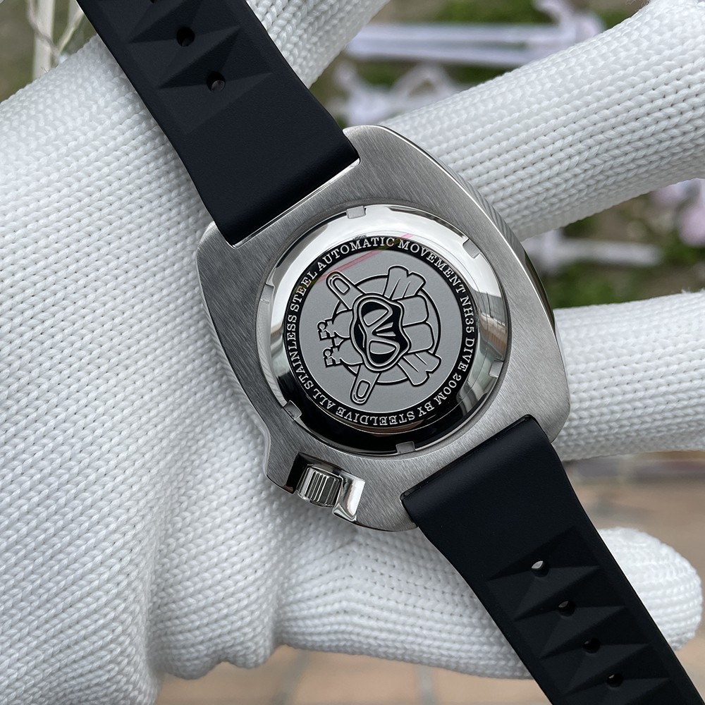 Steeldive SD1970 Turtle Captain Willard V2 NH35 Seiko Sapphire Diving Watch